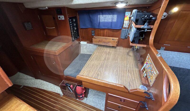 HALLBERG RASSY 352. full