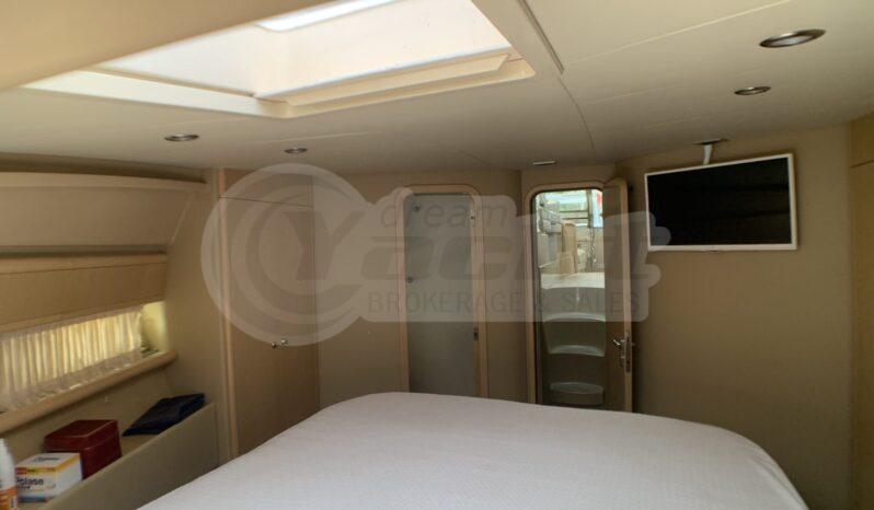 FERRETTI 530. full